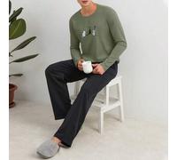 Shein Set de pijama de 2 piezas con camiseta de manga larga con estampado de guitarra y pantalones para hombre