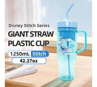 Shein Taza con pajita de Stitch de Disney de gran capacidad de 1250ml/42.27oz, diseño portátil, función anti-fugas, viene con asa y pajita, apta para viajes