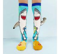 Shein Un par de calcetines hasta la rodilla para niños con patrones de tiburón de dibujos animados y decoraciones 3D, calcetines para niños, calcetines dive