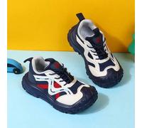 Shein Un par de zapatos deportivos infantiles oficiales de Disney Mickey Family, adecuados para actividades deportivas diarias, vacaciones y uso al aire lib