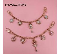 Shein Una cadena de extensión de bolso de aleación y una correa para el hombro del bolso diseñada en base a la varita mágica de una hermosa chica y una gema