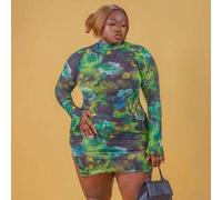 Shein Vestido básico sexy - Vestido entallado de talla grande con manga acampanada, estampado en verde y hecho de malla de punto elástica