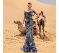 Shein Vestido de gala de lentejuelas y cuentas con silueta de sirena para el Día de San Valentín - Espalda con cordones cruzados y silueta de sirena que lle