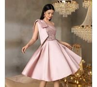 Shein Vestido de graduación de un solo hombro de satén Alisa&Leo, con Body ajustado con lentejuelas y decoración de lazo - Falda de línea A, adecuado para e