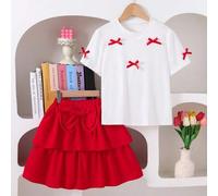 Shein Vestido de Navidad; Blusa blanca para niñas con acento de lazo combinada con falda de dos niveles, adecuada para uso diario o de vacaciones