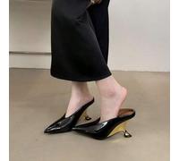 Shein Zapatillas de mujer con tacón de cuña de 9 cm de altura y punta baja, de piel charol de microfibra, estilo europeo y americano, para exteriores, mules