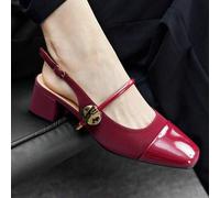 Shein Zapatos de tacón bajo clásicos sin cordones para mujer, zapatos de primavera para el Día de San Valentín en color negro