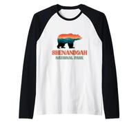 Shenandoah Montaña Paisaje Dentro Un Oso Silueta Retro Camiseta Manga Raglan
