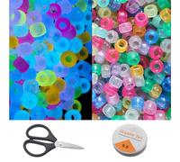 SHENSAIGO 900 cuentas luminosas de pony, cuentas Kandi de 6 x 9 mm que brillan en la oscuridad, cuentas de pelo de agujero grande con cuerda de tijeras, cuentas de plástico coloridas, pequeñas cuentas