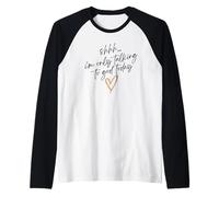 Shhh, Hoy Solo Hablo con Dios. Camiseta Manga Raglan