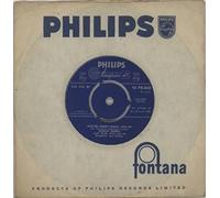 Shirley Bassey - Kiss Me, Honey Honey, Kiss Me