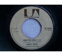Shirley Bassey - When You Smile