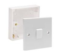 SHP Electrical® 10 A Single One Gang Interruptor de luz de dos vías y montaje en superficie única Premium 25 mm Pattress Box 1 Gang Set Interruptor eléctrico