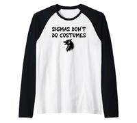 Sigmas Don't Do Costumes Funny Gen Alpha Halloween Werewolf Camiseta Manga Raglan