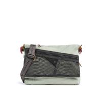 Siguiendo la tendencia deportiva, este bolso bandolera Klättermusen Algir está fabricado con poliamida duradera certificada por Bluesign®, garantizando una producción ecológica y una calidad premium.