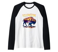 Silueta de Bisonte de Yellowstone Grand Prismatic Spring Camiseta Manga Raglan