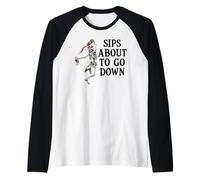 Sips About to Go Down Wine Retirement Party Life Sip Happens Camiseta Manga Raglan