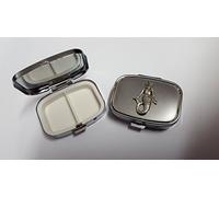 Sirena PP-G06 hecha de peltre inglés fino en una pastilla rectangular de metal de viaje