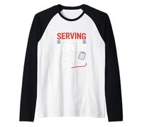 Sirviendo a los que sirvieron ahora Hand Me That Chart VA Nurse Camiseta Manga Raglan