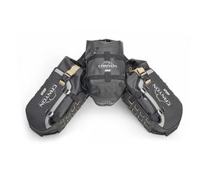 Sistema de carga modular en herradura Givi GRT721B Canyon, compuesto por 2 bolsas laterales de 16 litros y 1 bolsa trasera de 12 litros