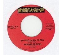 Sitting In My Class / Isnt She A Pretty Girl-7" 45