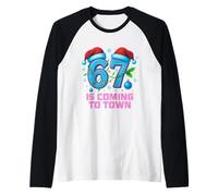 Six Seven Meme Funny Christmas 67 llega a Town Kids Camiseta Manga Raglan
