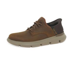 Skechers Hombre Garza Gervin Slip-On | Casual, sin cordones, espuma viscoelástica refrigerada por aire, arco Goga Mat, ajuste clásico
