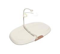 Skip Hop Cambiador estilo guardería fácil de limpiar, color avena beige marrón, almohadilla de espuma acolchada contorneada con base antideslizante, barra de juguetes y cinturón de seguridad