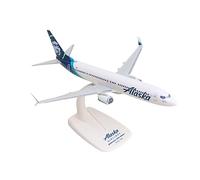 SkyMarks Alaska Airlines Boeing 737-900 - Modelo de avión de plástico moldeado por inyección coleccionable a escala 1:200 con soporte de exhibición, modelo con licencia oficial para mayores de 14 años
