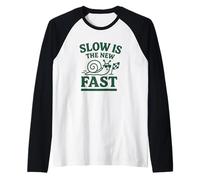 Slow Is The New Fast Snail Funny Slow Living Camiseta Manga Raglan