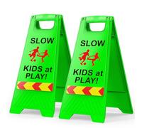 ¡Slow Kids at Play! Paquete de 2 letreros de seguridad de doble cara, texto negro y gráficos rojos, más fáciles de identificar, letreros de patio para escuelas, vecindarios, parque, guarderías, acera,
