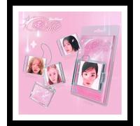 SM Entertainment RED VELVET Cosmic Album (Smini - Random Ver + Gift) K-POP SEALED - 11.2 x 1.6 x 6.7 cm - Modern Style - Undefined Color