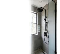 smafoseedding Cepillo De Ducha Eléctrico 2026 - Cepillo De Ducha Exfoliante De Pared con Batería De 30 Días Y 3 Velocidades - Cepillo De Ducha Inteligente Automático con Rotación De 360° Y 2 Modos