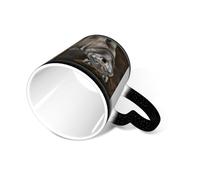 SMAZDFXX Taza de café Wild Wild Gray Wolf con asa de 355 ml, taza de cerámica que cambia de color con sensibilidad al calor, taza de té In The Sky para mujeres y hombres, color negro.