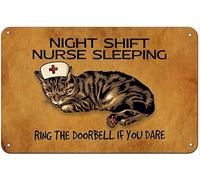 Snowsun Letrero de estaño de metal con texto en inglés "Night Shift Nurse Sleeping Ring The Doorbell If You Dare - Letrero vintage de estaño retro para cocina, hogar, oficina, bar, cafetería