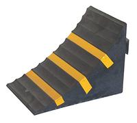 SNS SAFETY LTD RWC-1 Cuña para Ruedas de Coches, Goma Servicio Pesado, Amarillo Negro, Dimensiones 25 cm x 16 cm x 19 cm (Paquete de 1)