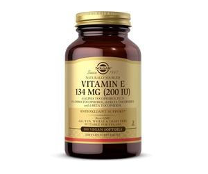 Solgar, Naturally Sourced Vitamin E, Suplemento Alimenticio que Apoya al Sistema Cardiovascular e Inmunológico, Con Vitamina E, Para Hombre y Mujer, 100 Cápsulas