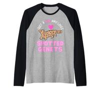 Solo una Chica Que ama Spotted Genets Chicas Spotted Genet Camiseta Manga Raglan