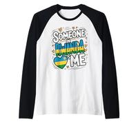 Someone In Rwanda Loves Me Heart Flag Rwandan Family Camiseta Manga Raglan