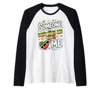 Someone In Saint Kitts and Nevis Loves Me Heart Camiseta Manga Raglan