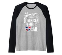 Someone In The Dominican Republic Loves Me Pride Camiseta Manga Raglan