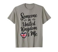 Someone In United Kingdom Loves Me British Camiseta