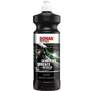 SONAX PROFILINE SensitiveSurfaceDetailer (1 l) limpia las zonas sensibles en el interior del coche (volante, consola central..) Reduce la carga electrostática y es repelente al polvo | N.° 02863000