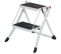 SONGMICS Escalera de 2 Peldaños, Escalera Plegable, Profundo del Peldaño de 20 cm, Goma Antideslizante, con Asa, Carga de 150 kg, Acero, Blanco y Negro GSL02WT