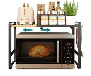 SONGMICS Estante Expandible para Microondas, Soporte para Microondas, Anchura Ajustable 41,5-64 cm, para Cocina, Acero y Bambú, 4 Ganchos, Negro Tinta y Bambú Claro KCS060B01