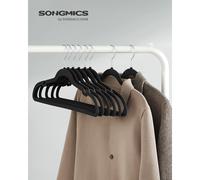 SONGMICS-Paquete de 30 perchas de terciopelo, antideslizantes, muescas de hombro, barra para pantalones, gancho giratorio de 360 °, ahorro de espacio, 0,6 cm de grosor, 43 cm de largo Negro