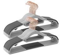 SONGMICS Perchas de plástico resistente con diseño antideslizante, ahorro de espacio, 0,5 cm de grosor, 42 cm de largo, gancho giratorio de 360°, color gris claro y gris oscuro CRP020G01