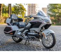 SOUTES Modelo de Motocicleta Modelo De Motocicleta Motocross 1:11, Coche Juguete Colección, Regalo Fundición A Presión para Honda Gold Wing GL800 2021(White)