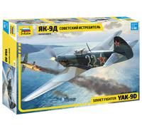 Soviet Fighter YAK-9D 1:48 Plástico Modelo Kit Zvezda