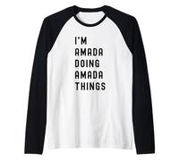 Soy Amada Haciendo Cosas de Amada Camiseta Manga Raglan